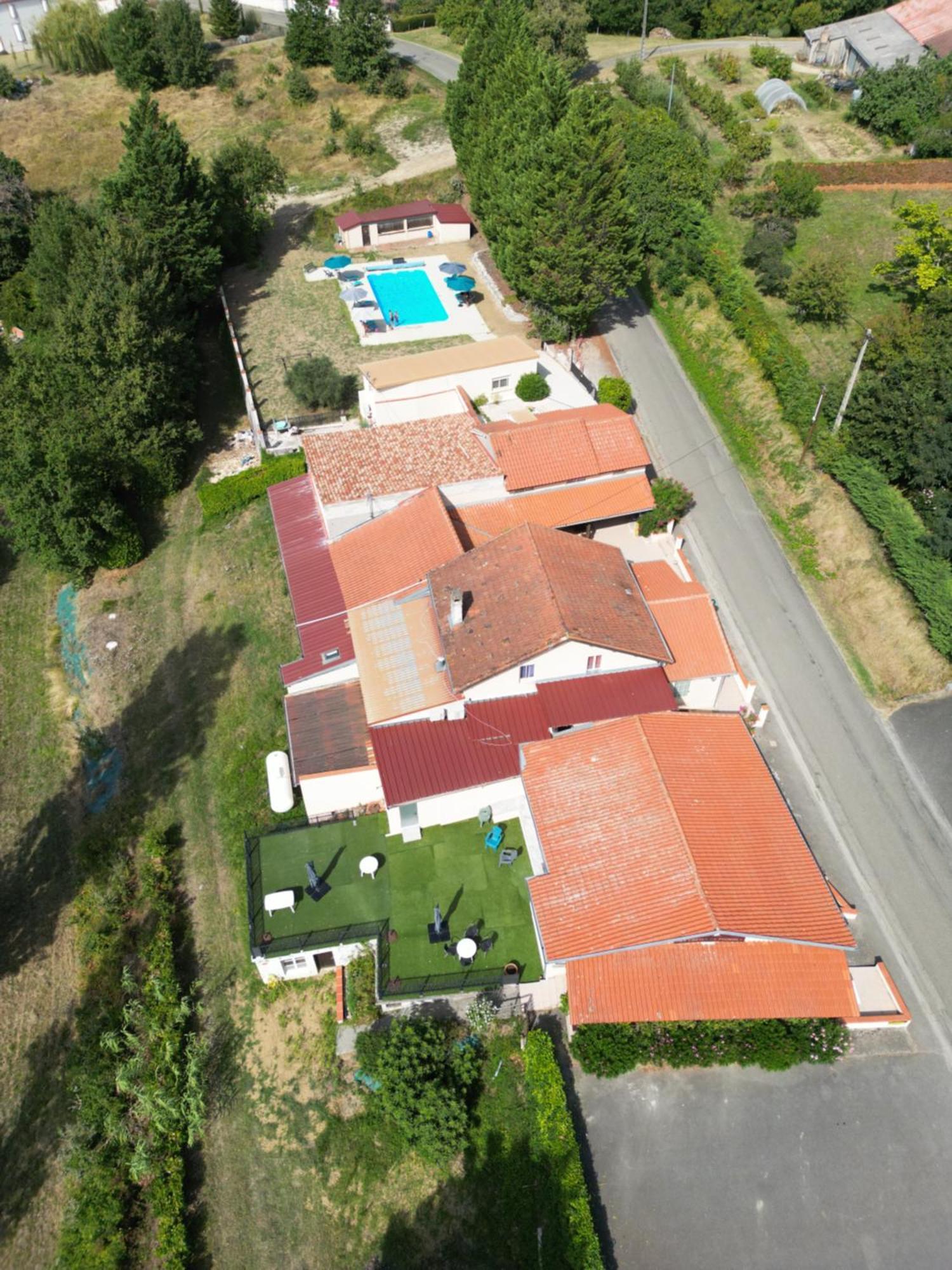 Logis Des Cretes De Pignols 호텔 모이작 외부 사진