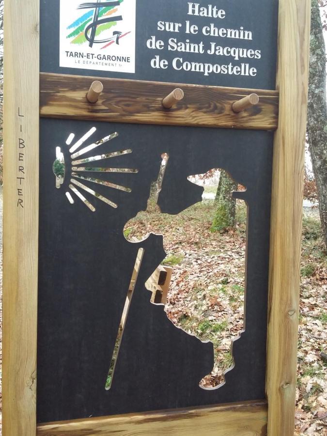 Logis Des Cretes De Pignols 호텔 모이작 외부 사진